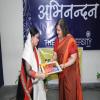 SPIC MACAY 2016- Presenting mementos to guests